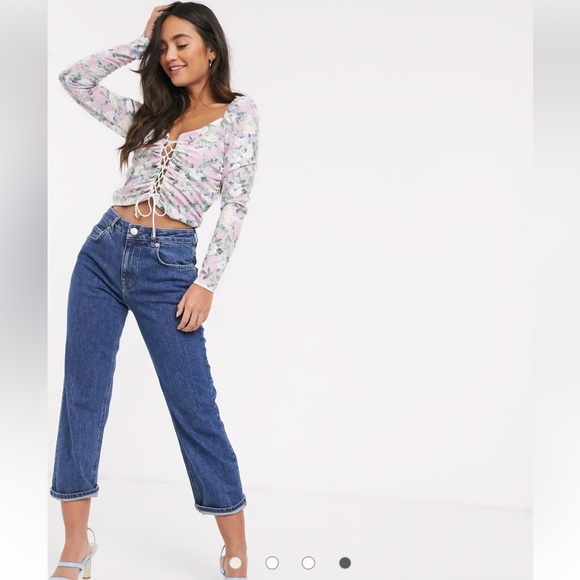 ASOS Design Long Sleeve Top with Lace Up Front Floral Print 💕 - Picture 3 of 6
